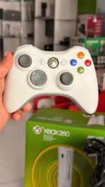 XBOX 360 (FAT) 320GB 2 WIRELESS CONTROLLERS 80 GAMES OFFLINE - Image 4